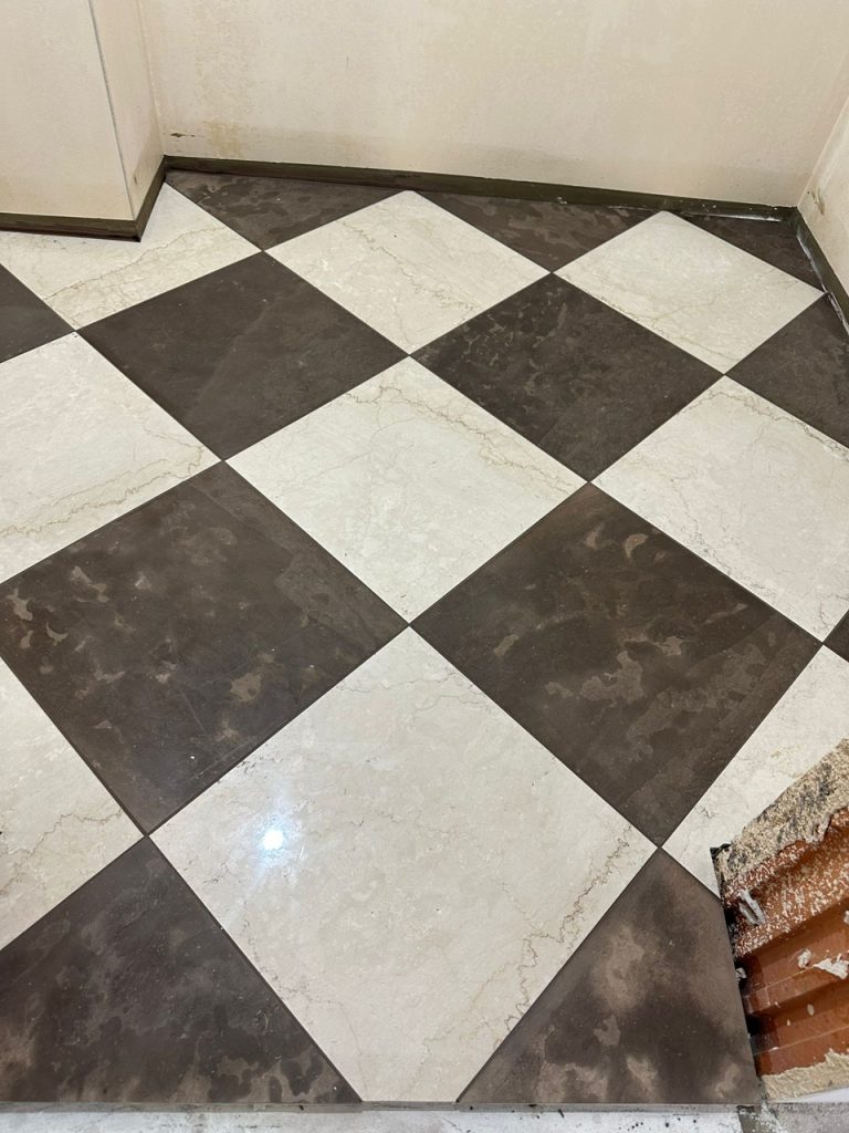 Szachownica Ebano i Botticino L