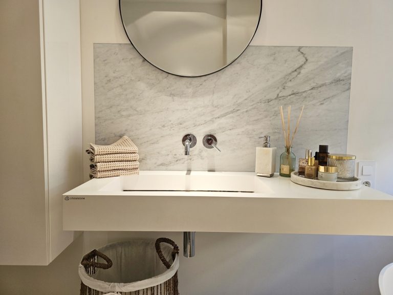 Łazienka – Bianco Carrara XXL