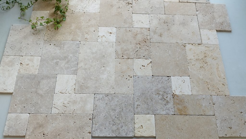 Trawertyn Classico Mini Opus Romano
