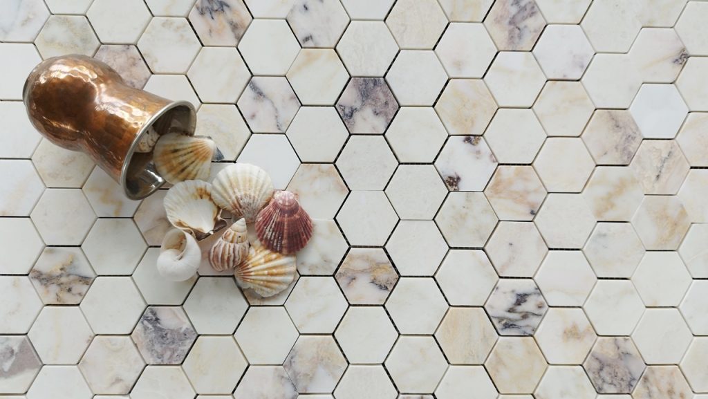 Hexagony Calacatta Viola mat