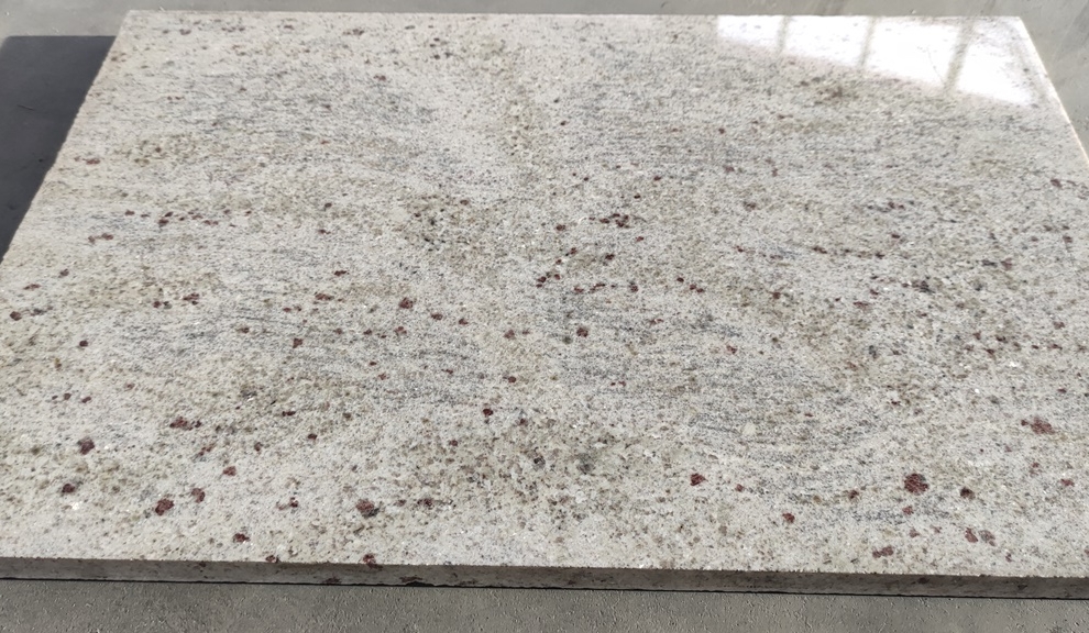 Kashmir White pasy