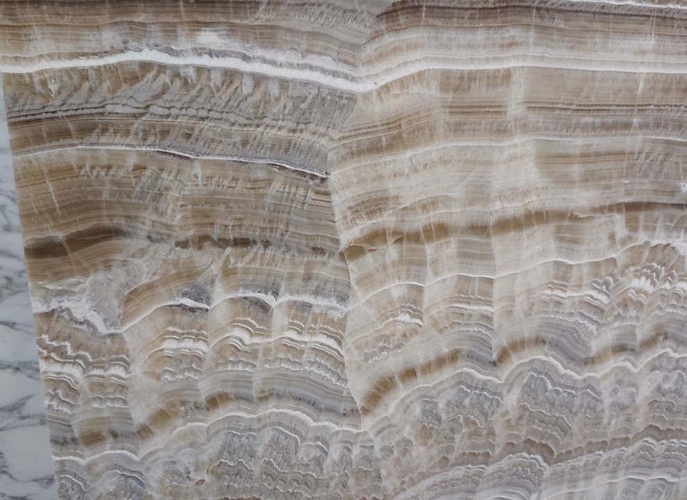 Onyx Caramello