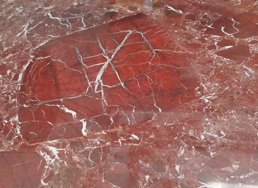 Rosso Levanto