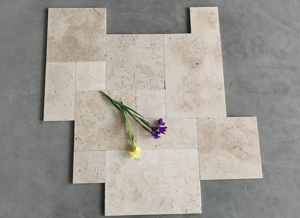 Trawertyn Classico Opus Romano — Trawertyn